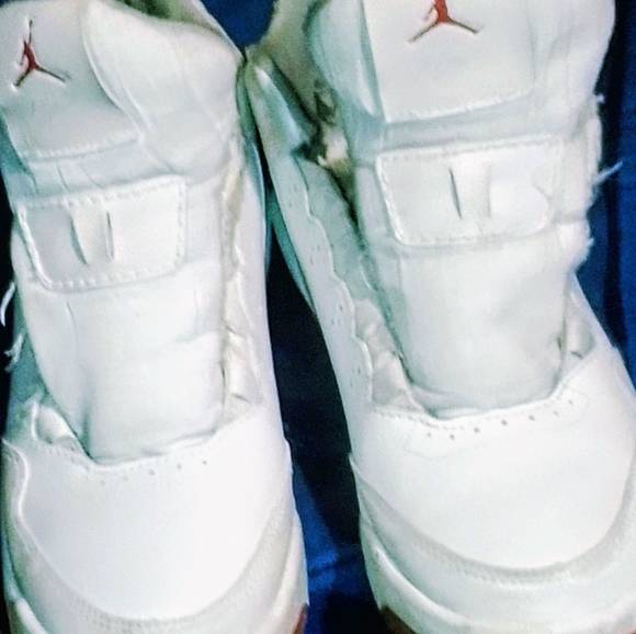 Sneakers - Picture 4 of 6